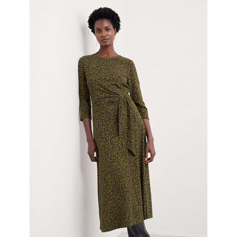 Seasalt Cornwall 3/4 Fettling Dress Berry Branches Bright Olive image number 2